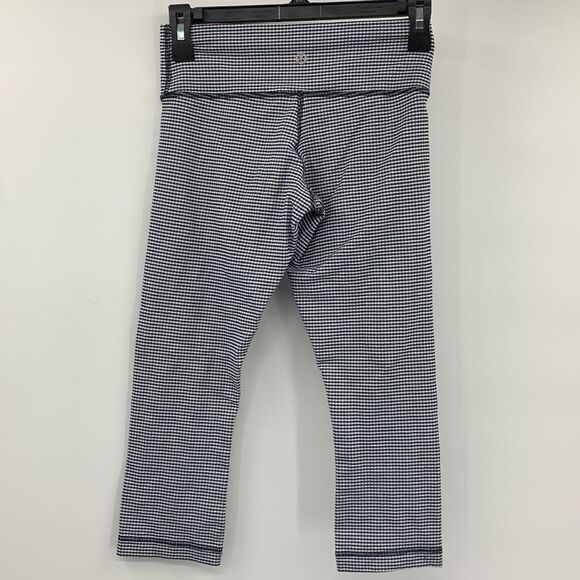 Lululemon Capri Navy & White Sz 4 - Picture 2 of 6